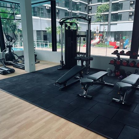 Maxim 2 Bedrooms Mrt Station Cheras Kuala Lumpur Homestay Екстер'єр фото