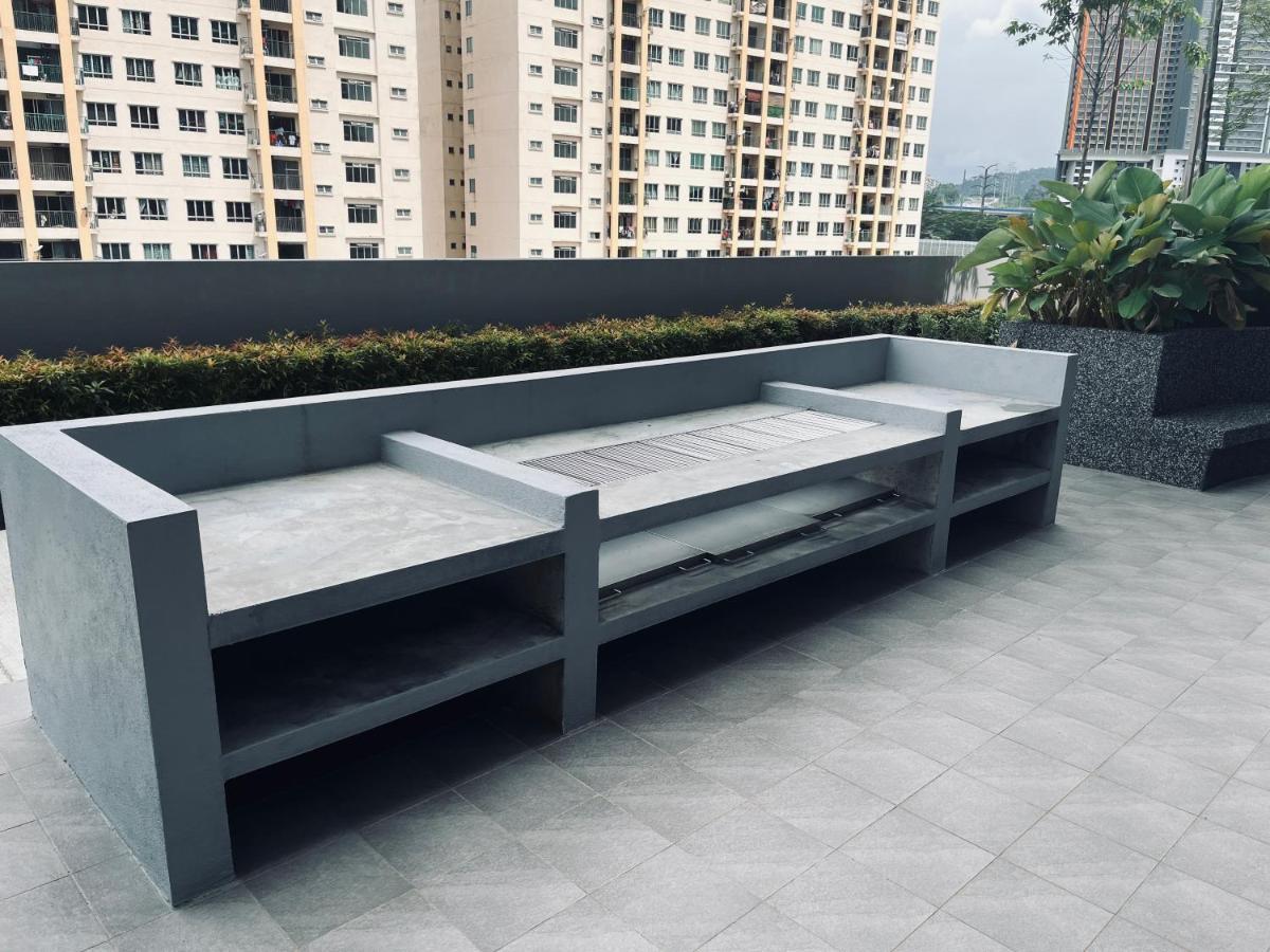 Maxim 2 Bedrooms Mrt Station Cheras Kuala Lumpur Homestay Екстер'єр фото
