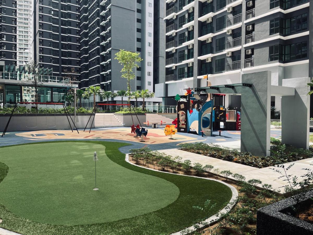 Maxim 2 Bedrooms Mrt Station Cheras Kuala Lumpur Homestay Екстер'єр фото