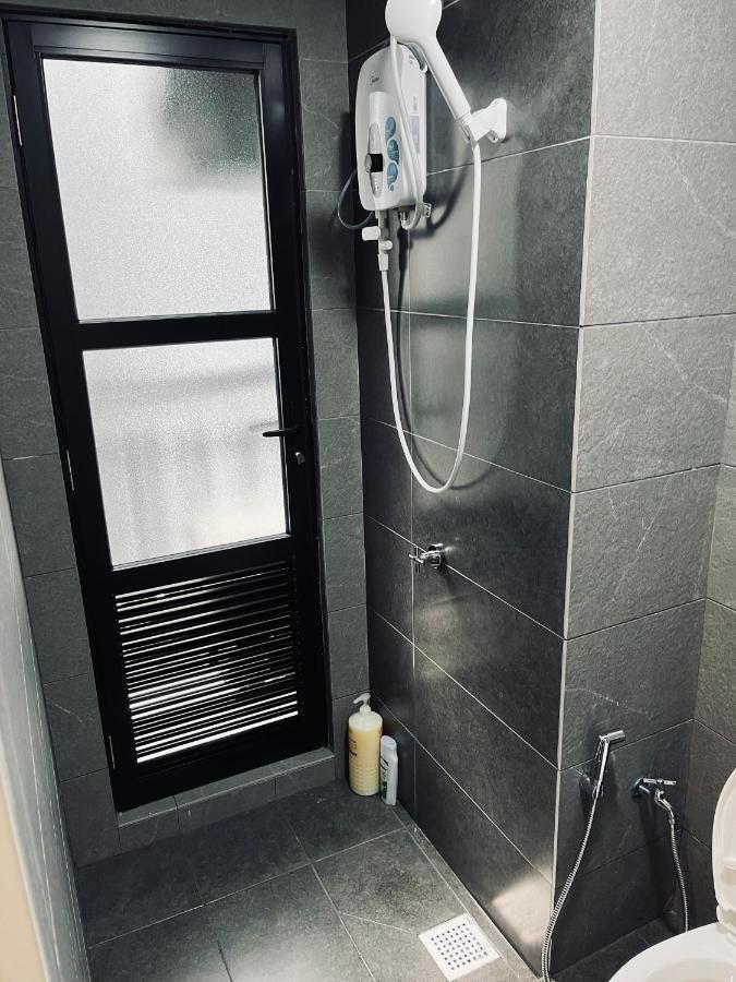 Maxim 2 Bedrooms Mrt Station Cheras Kuala Lumpur Homestay Екстер'єр фото