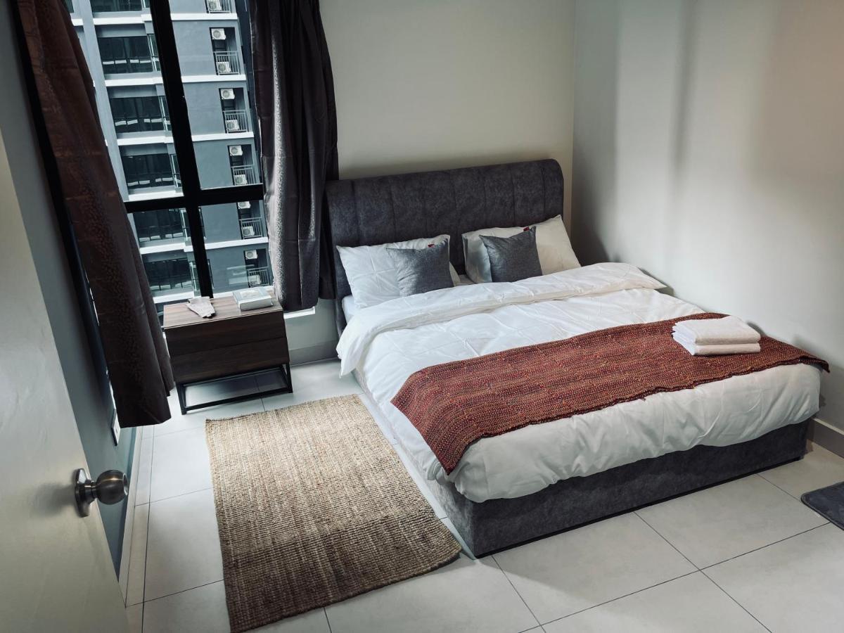 Maxim 2 Bedrooms Mrt Station Cheras Kuala Lumpur Homestay Екстер'єр фото